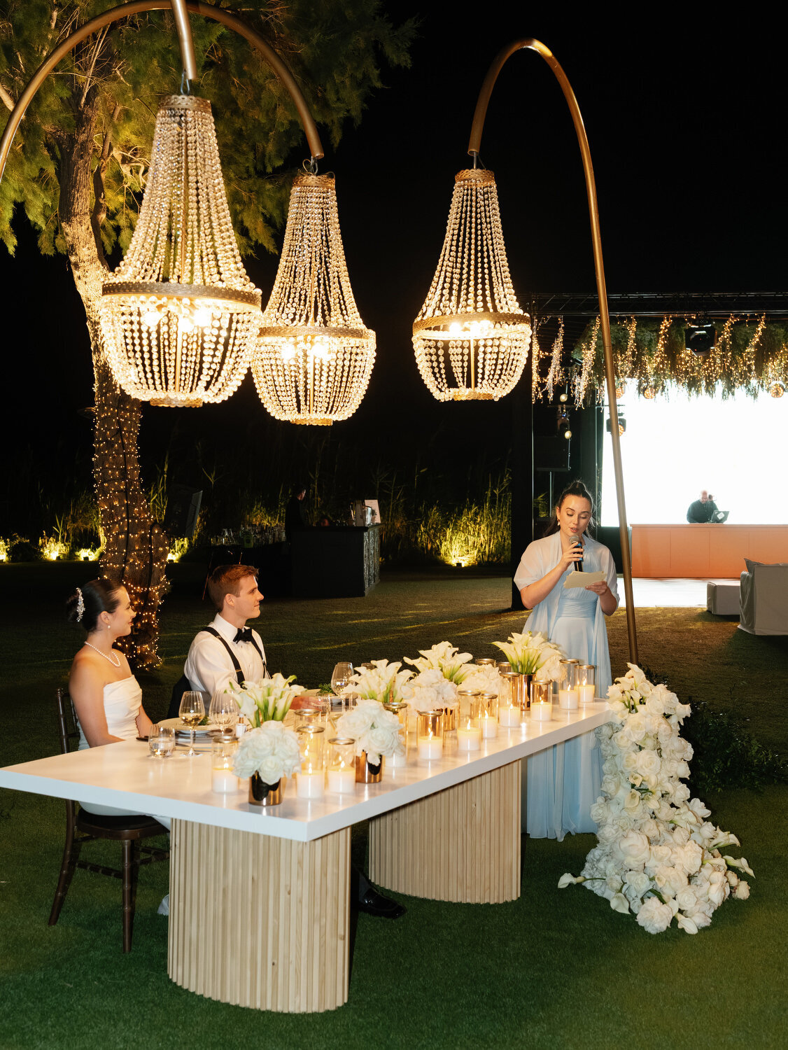 Romantic-Wedding-at-Island-Art-and-Taste–The-Residence-112