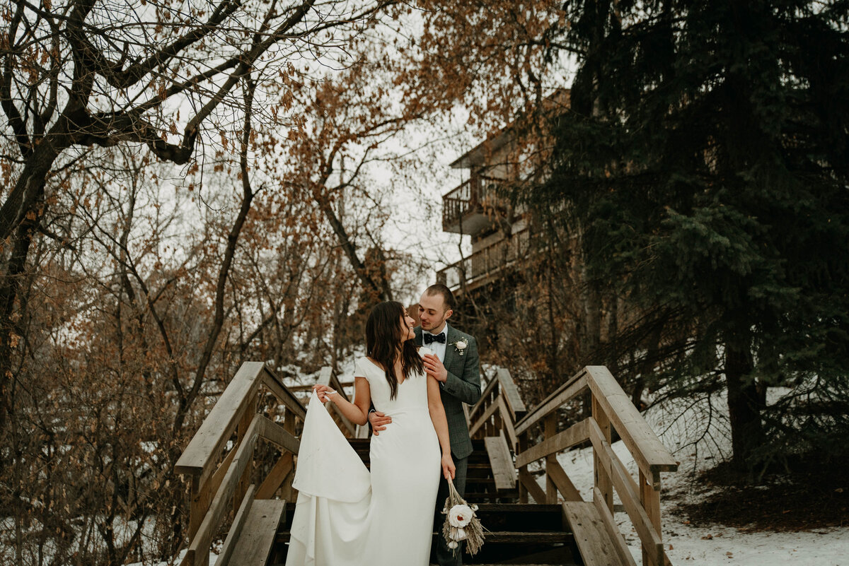 Revel Ash Studio - Winter Wedding - Classic Contemporary-12