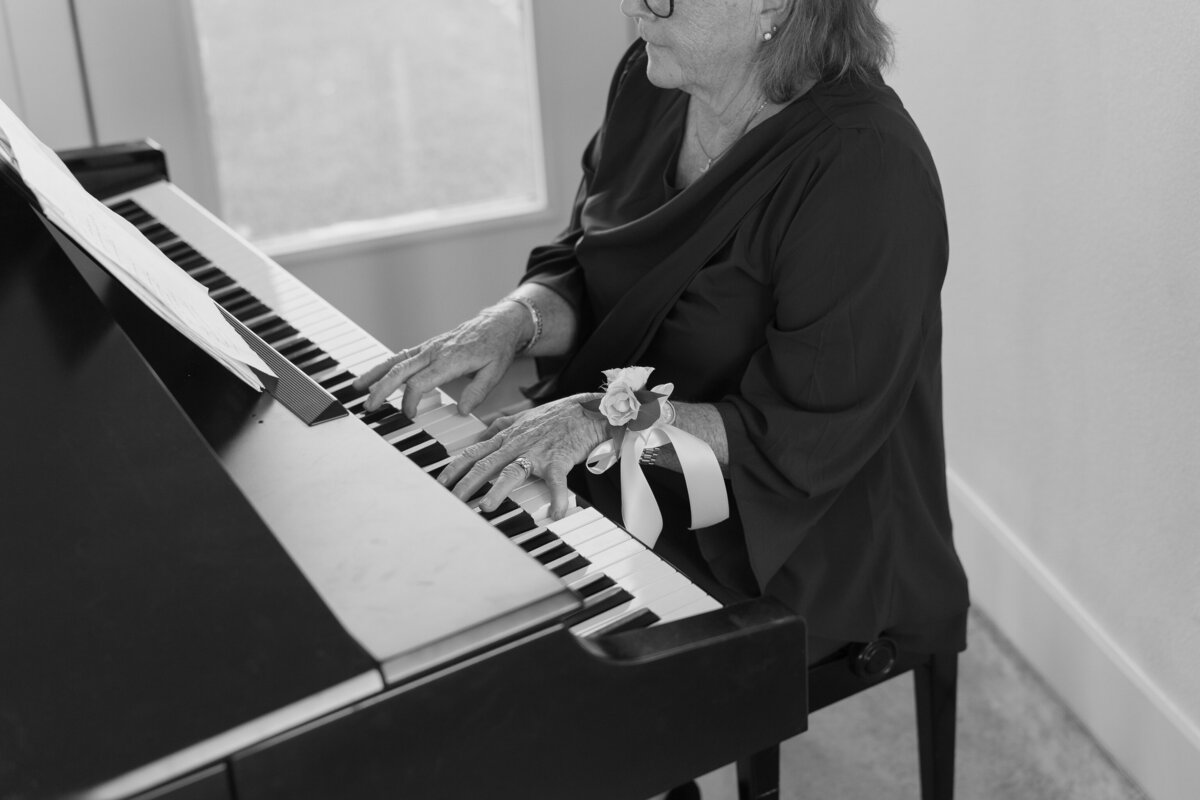 live music wedding ceremony