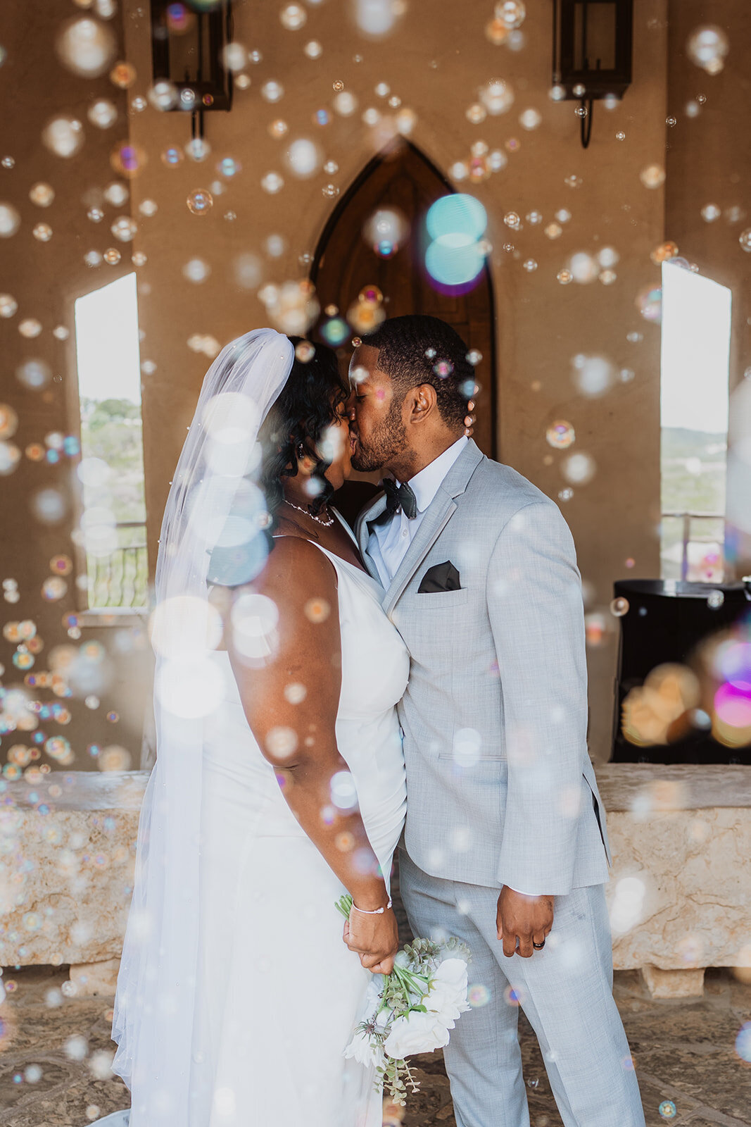 TessLesliePhotos-chapel-dulcinea-micro-wedding-132