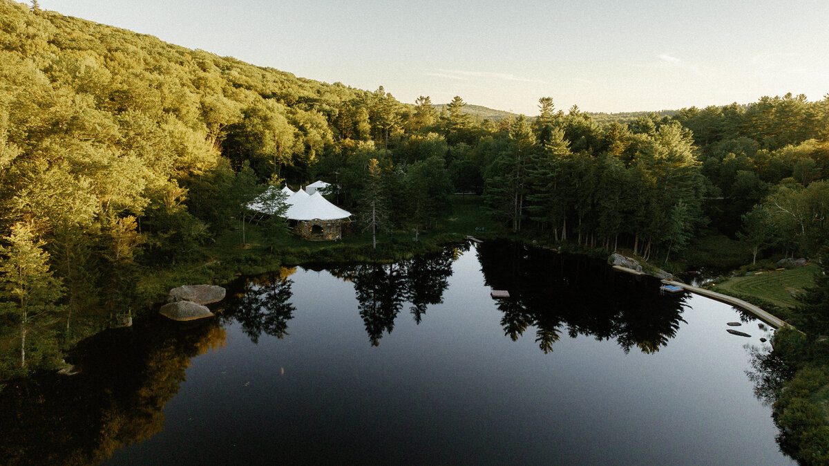 Lakefalls_Lodge_NH_Indian_Wedding_LevKuperman_010