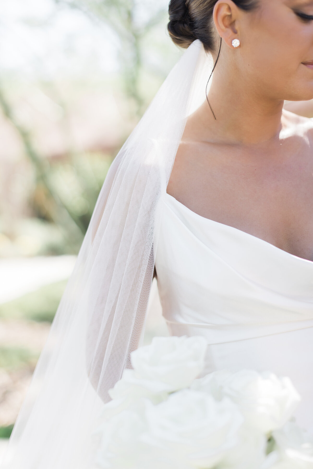 Close up of stunning bridal details