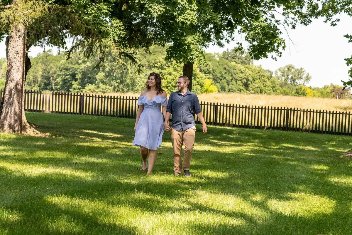 carriage-hill-engagement-session-locations--5