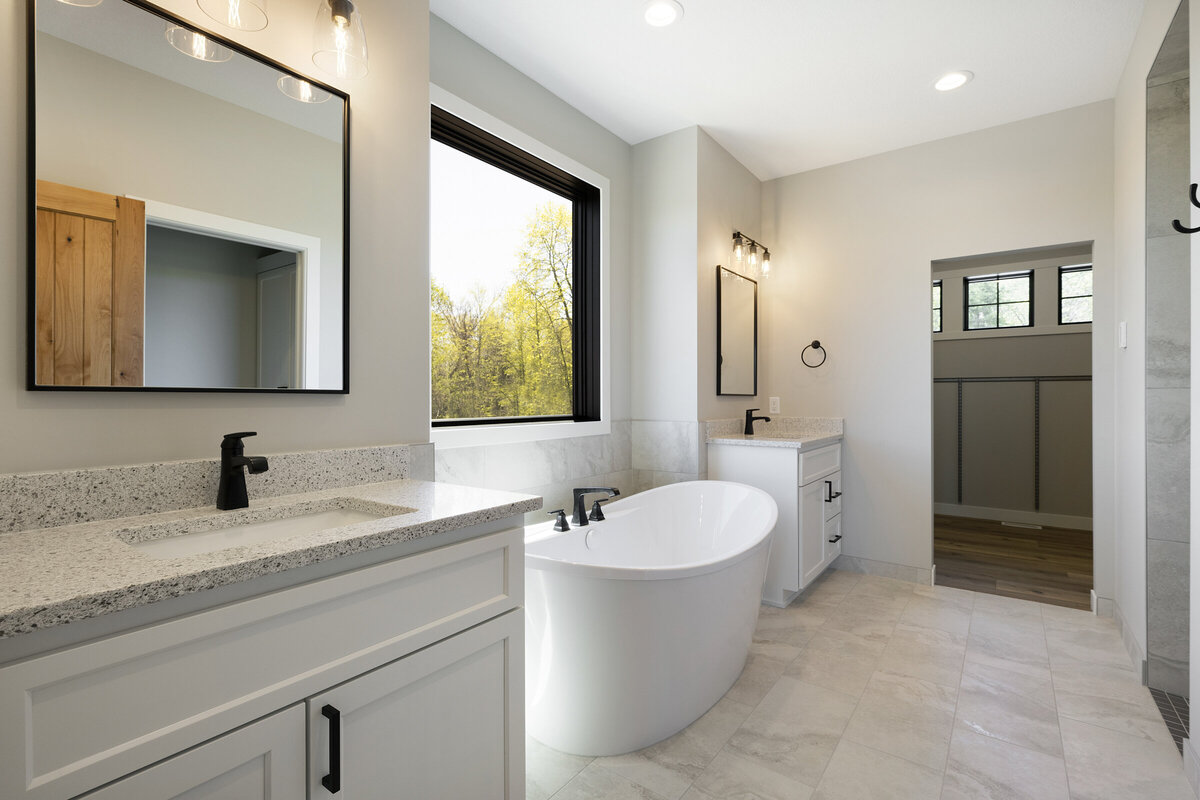 Lakewood Homes and Remodeling_9852 Endicott Ave NW_024