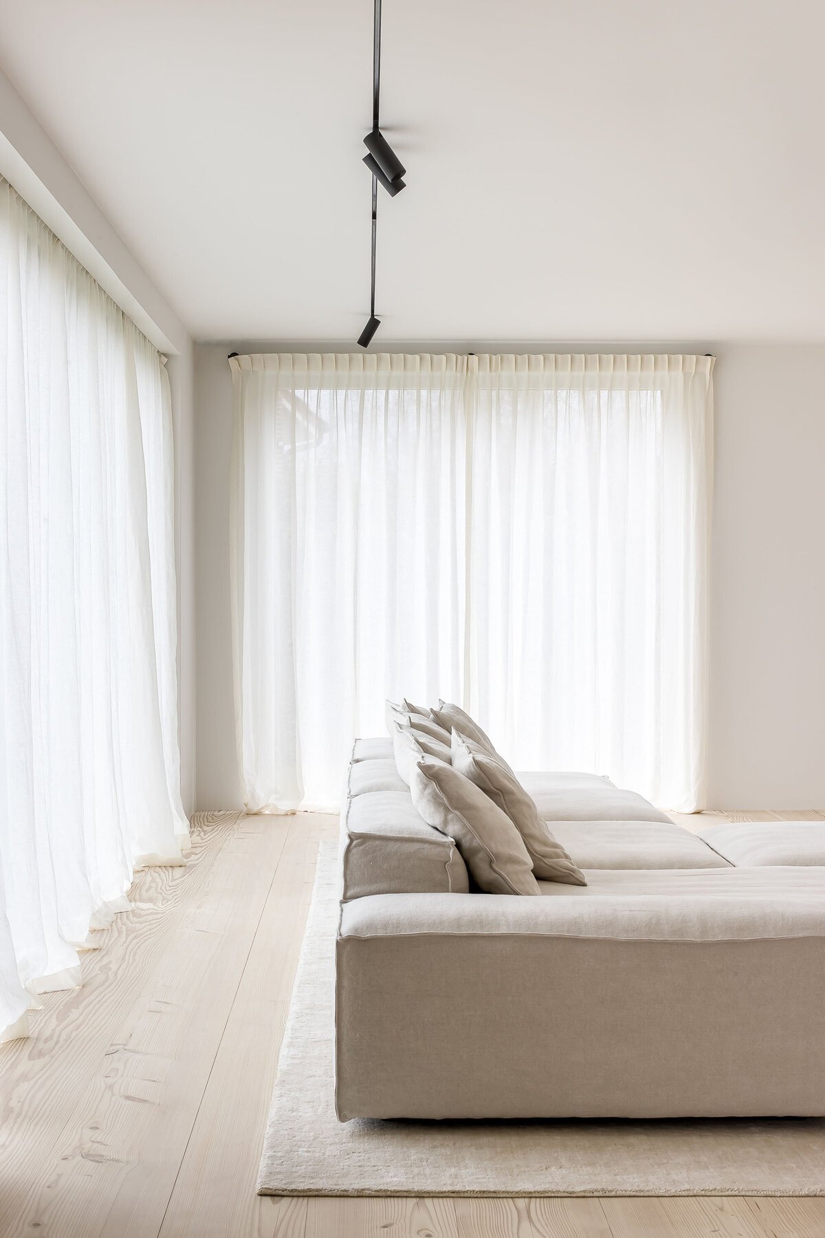 SOEN Hardwood Custom Collection Room Scenes1