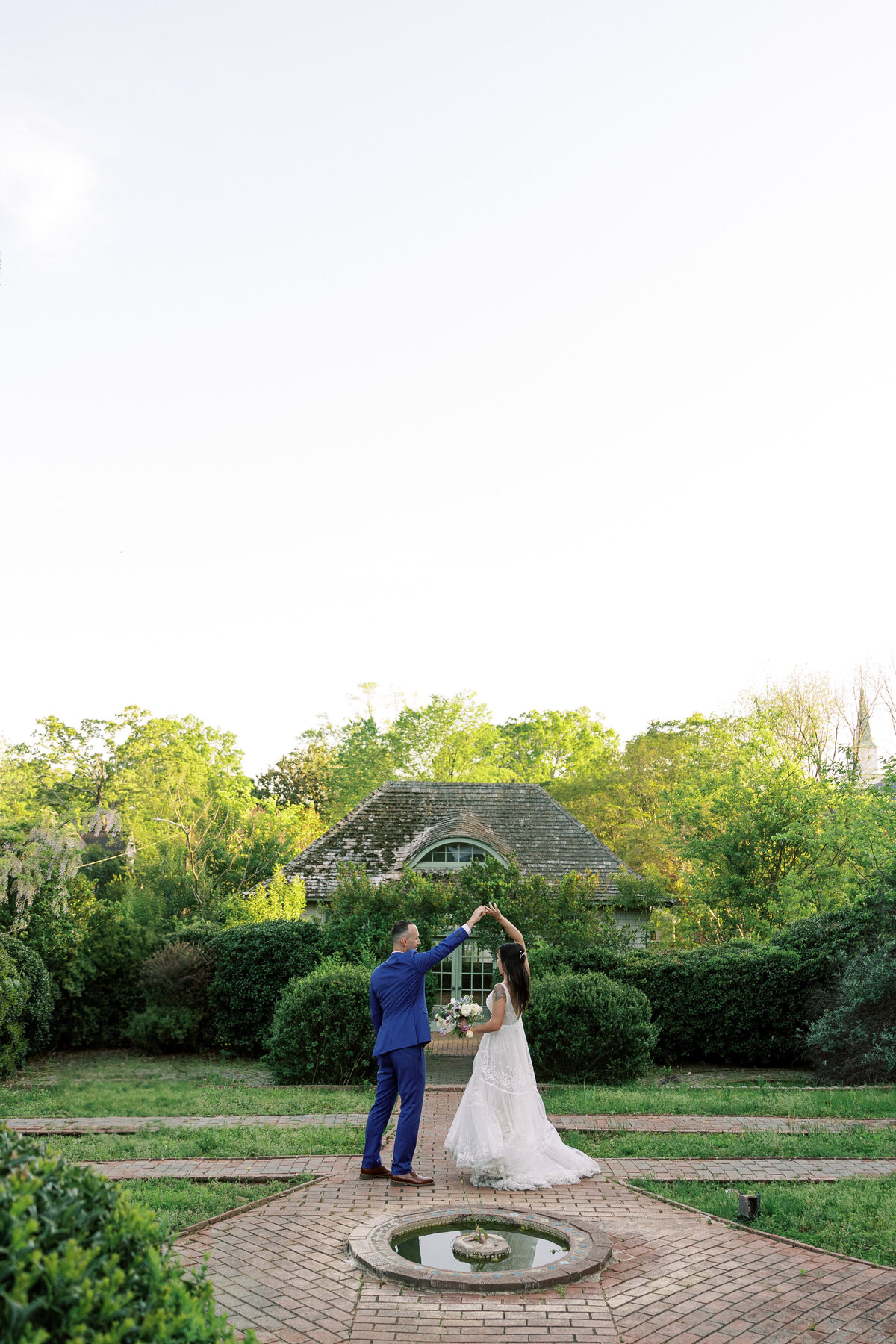 The Blisses Wedding_VanLandingham Estate Charlotte Wedding Venue_NC Wedding Photographers_0668