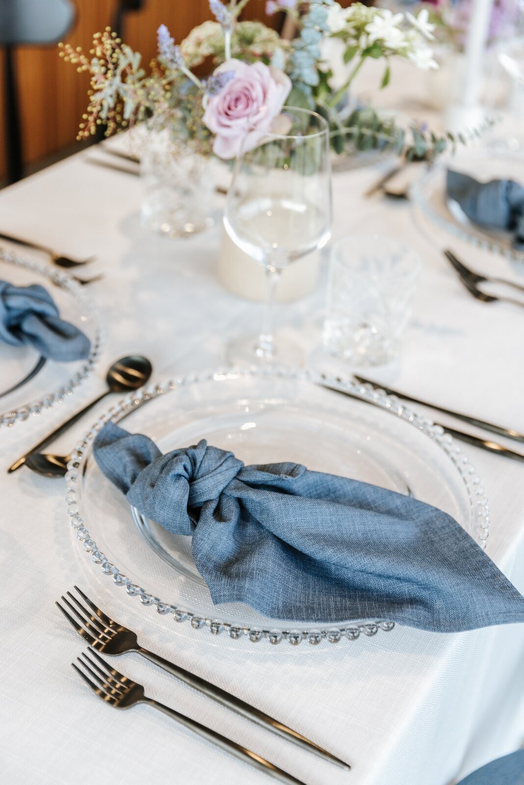 Elope-styled-micro-wedding-elopement-yarra-valley-Balgownie-Estate05