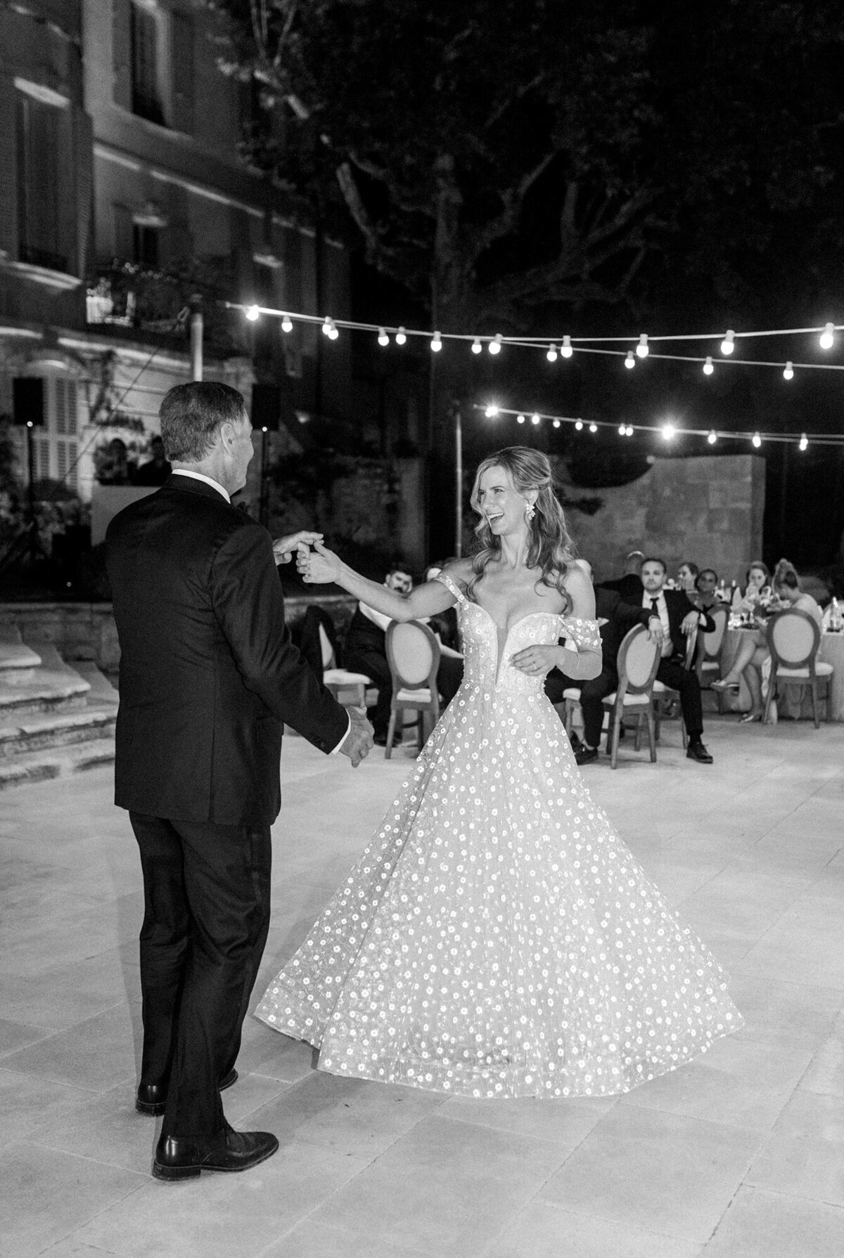 Maïlys Fortune Photography Husband Wife Wedding Weddings Photography France Switzerland Italy Timeless Dreamy Imagery Bilingual French English Destination Weddings Destination Wedding Provence French Riviera Paris Lake Como Tuscany120