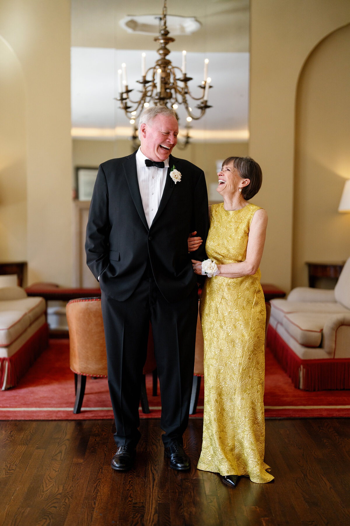 Aspen-Avenue-The-Berlez-Chicago-Wedding-Photographer-Clementine-Custom-Events-Racquet-Club-of-Chicago-Avant-Gardenia-Posh-Production-Cagen-Orchestra-Nika-Vaughan-BBJ-La-Tavola -Vogue-Editorial-High-Fashion-Fine-Art-Luxury-Journalism-75
