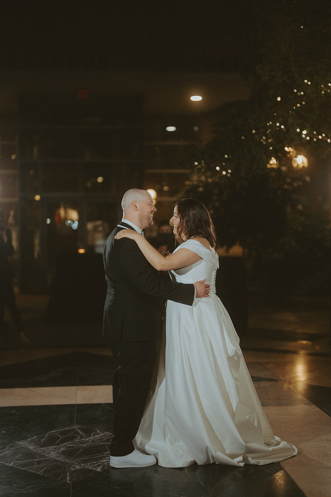 Loraleah Marie photography | The WinterGarden | Wedding | Rochester NY | NY wedding photographer | Best NY wedding photographers-166