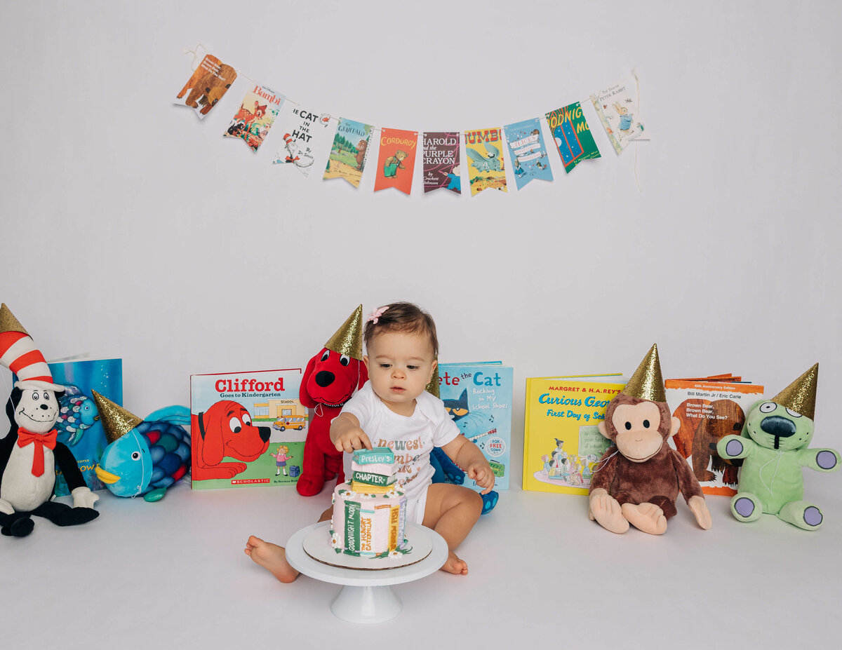 Baby-touching-cake-Archdale