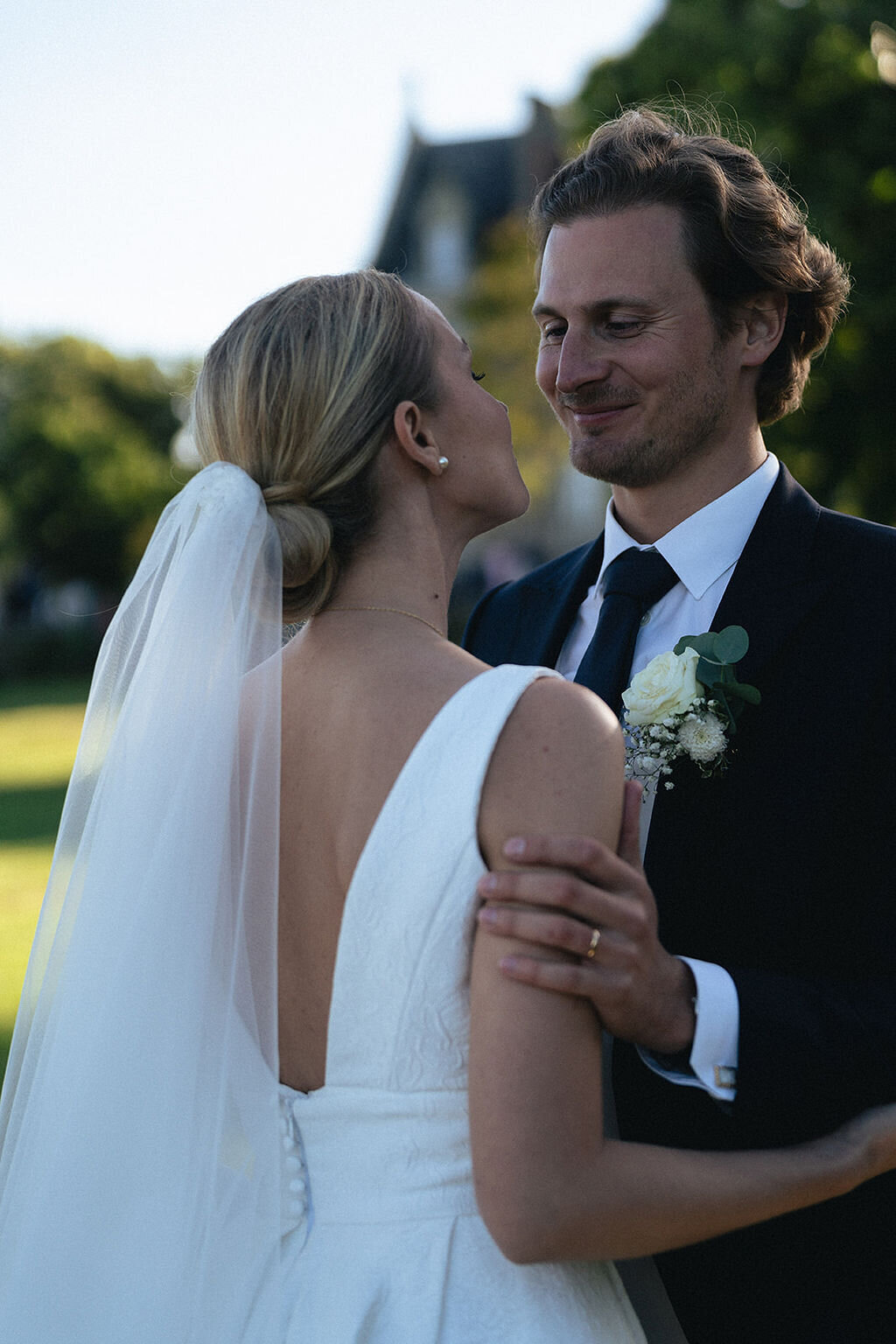 seance-photo-couple-mariage-elegant-loire-atlantique7