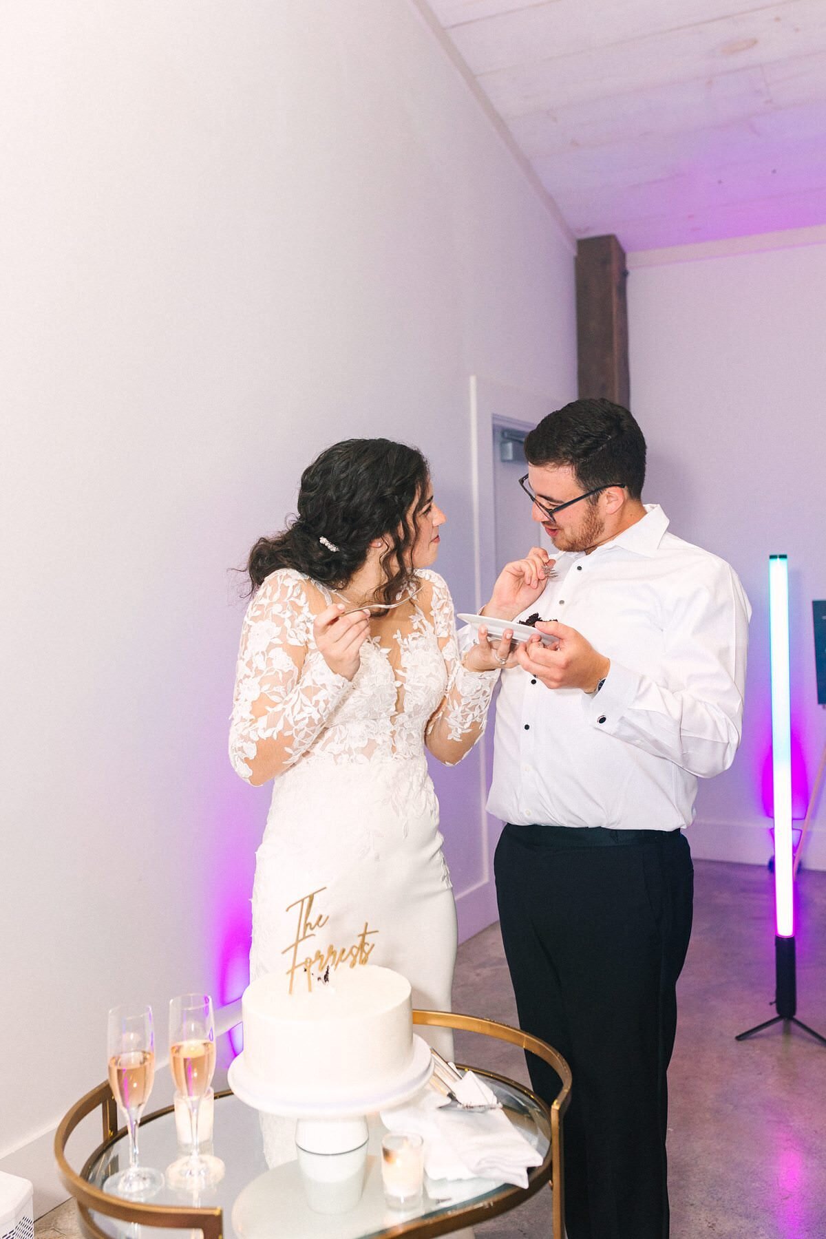 Bride and Groom Wedding Portaits Kelynn and Mathew Evansville Owensboro384