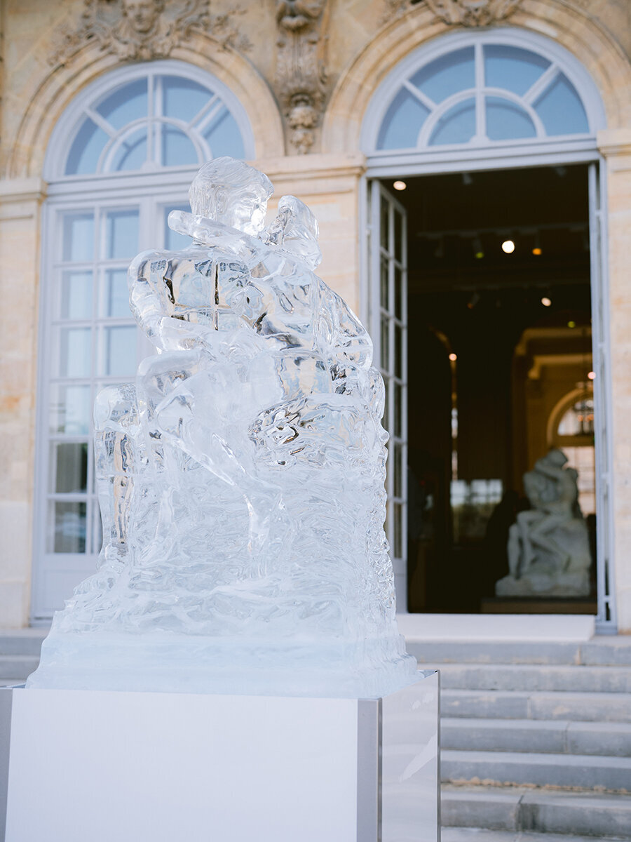 Musee Rodin Wedding by Alejandra Poupel Events Ice sculpture 