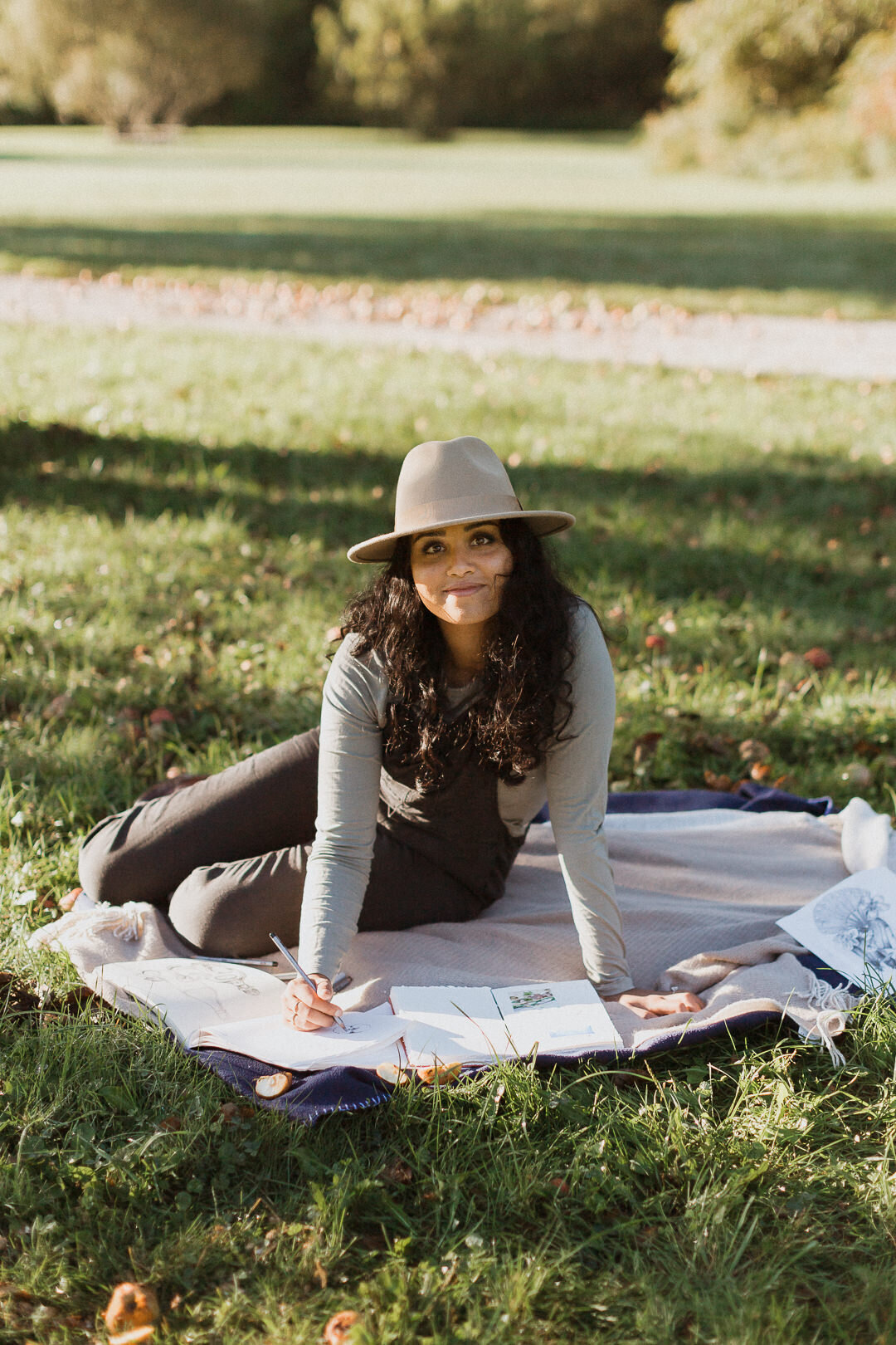 Painter Lifestyle Brand Photos - Sonia V Photography