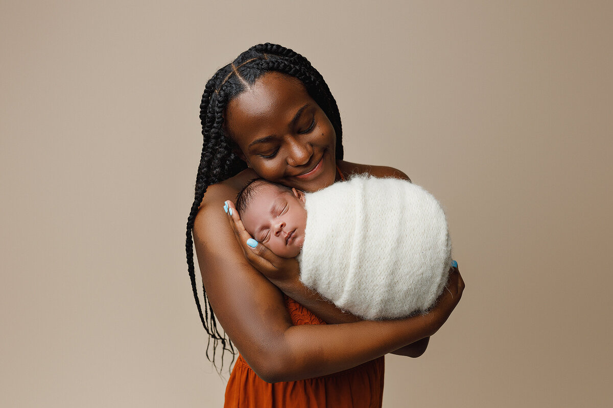 McDonough newborn photographer, Atlanta Newborn Photographer, Fayetteville newborn Photographer, Peachtree city newborn photographer, Hampton ga newborn photographer, marietta ga newborn photographer