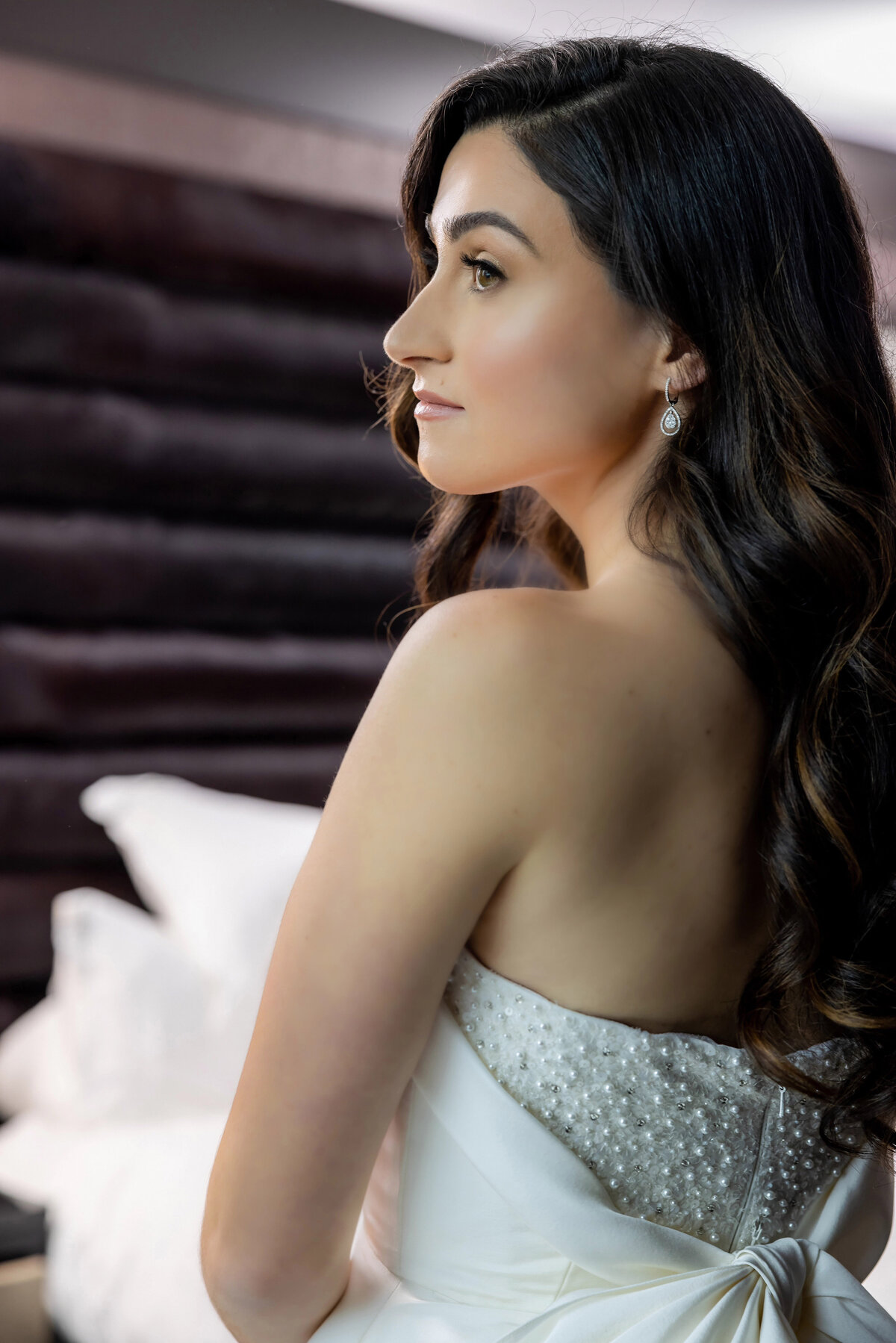 260b_gettingready_Bob&DawnDavisPhotography