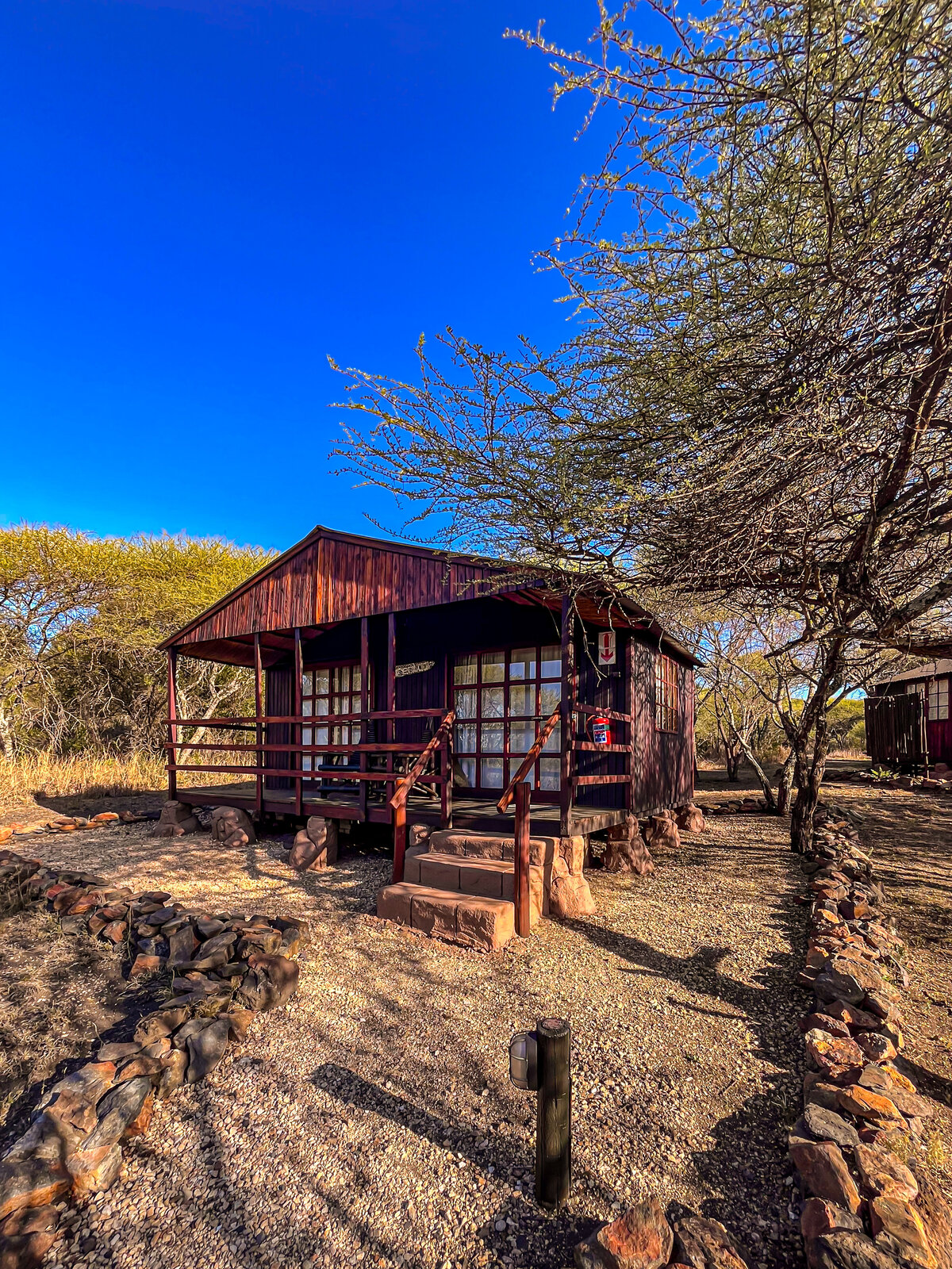 WOODEN CABINS GETAWAY