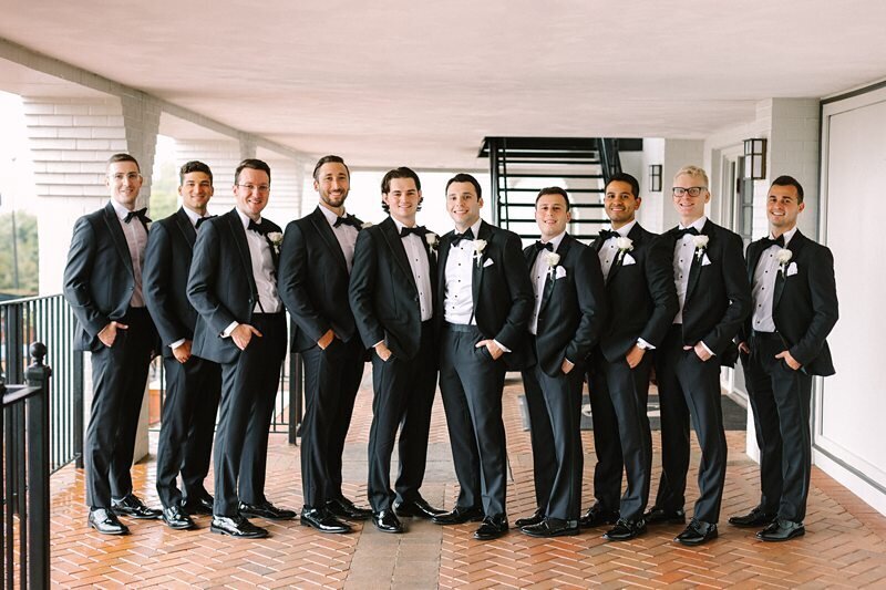 groom-relaxed-prep-evansville-country-club02