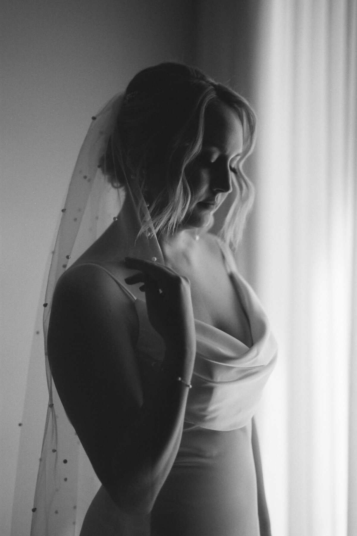 35mm Film Wedding Photography-064-384970030031