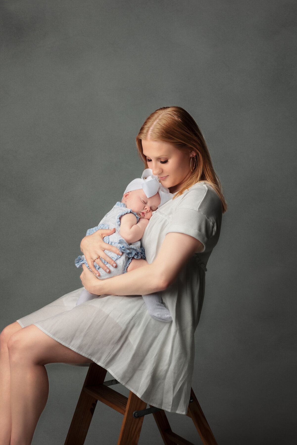 Best Motherhood photography NW Arkansas, motherhood portraits near me, mommy and me photography NW Arkansas