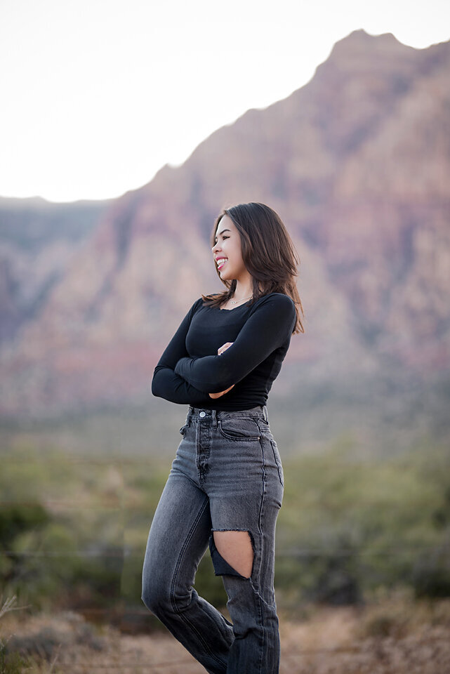 Las Vegas Senior Photographer | Heleyna Holmes Photography