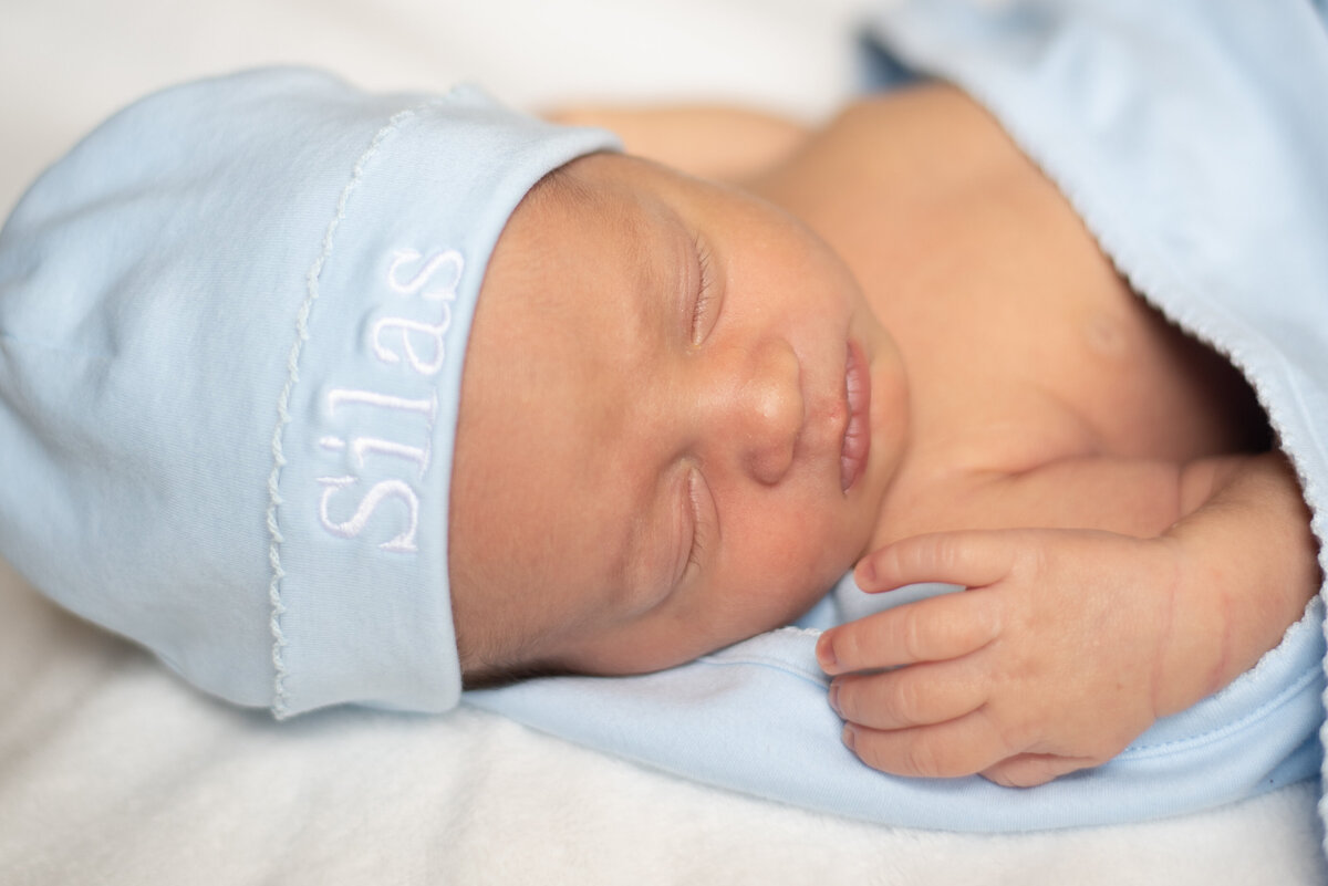Silas_newborn-37