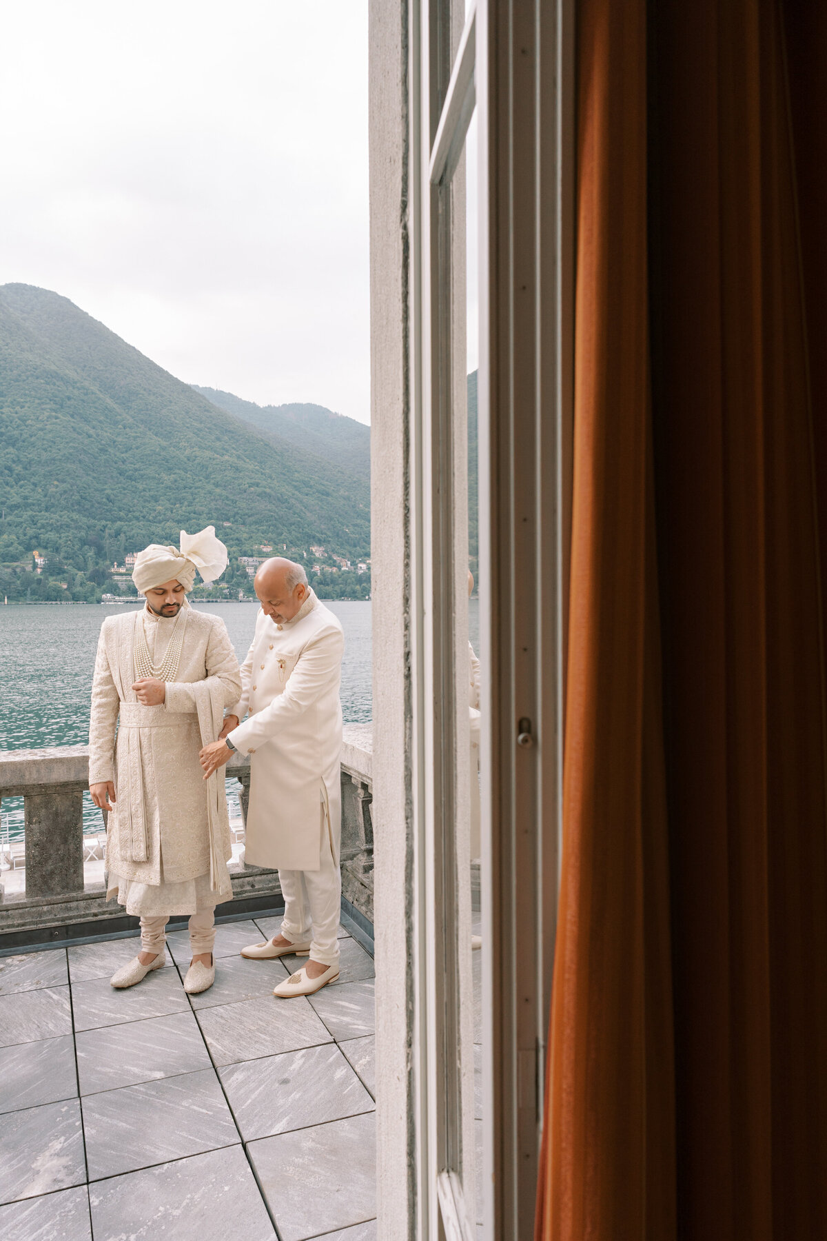 033-SnehaNirav_LakeComo_Wedding
