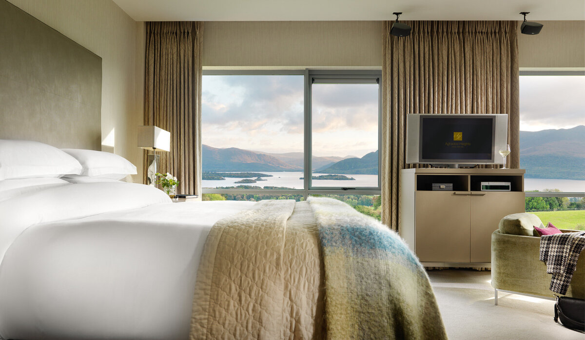 Waterstone - Aghadoe Heights Hotel & Spa - Killarney - Luxury Boutique Hotel - Aghadoe Lakeview Suite FL PT 2000px