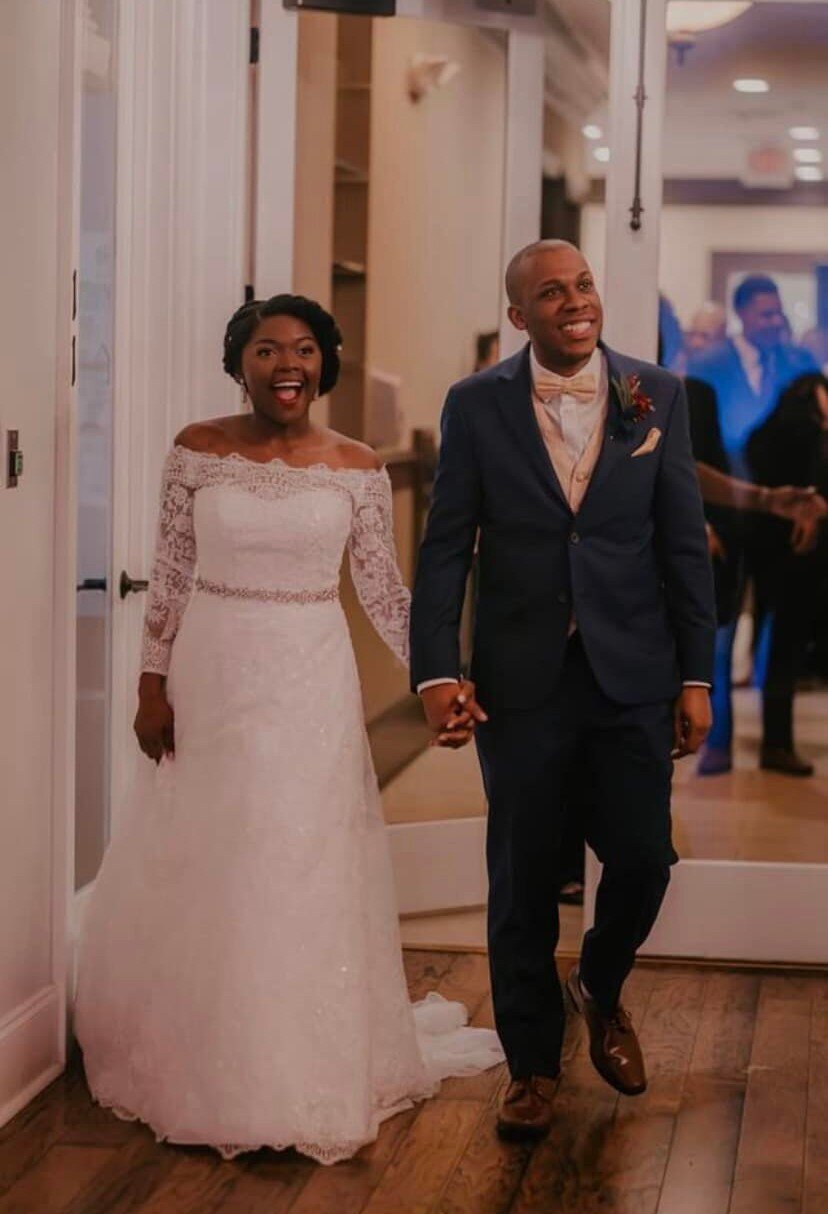 03-14-22-wedding-couple-entry