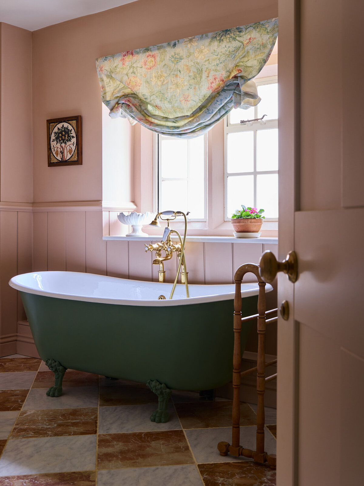 Uns Hobbs Interiors - Cotswolds Cottage25.