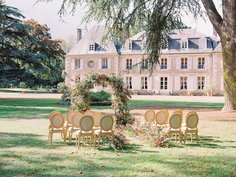 Chateau_de_Bouthonvilliers_Dangeau_France_Wedding_Megan_Harris_Photography-89