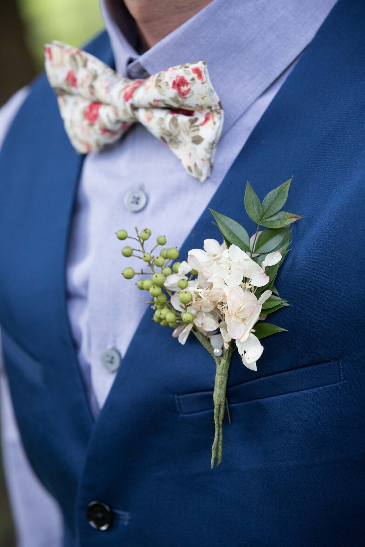 Grooms boutonniere on navey vest, Pennsylvania