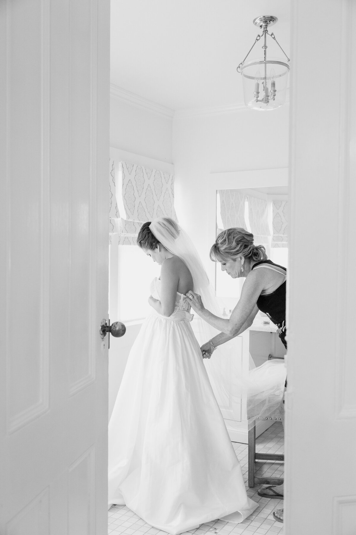 bride getting ready