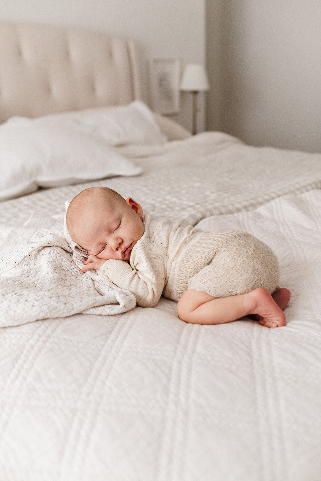 Sunnie newborn - White Salt Photography-49