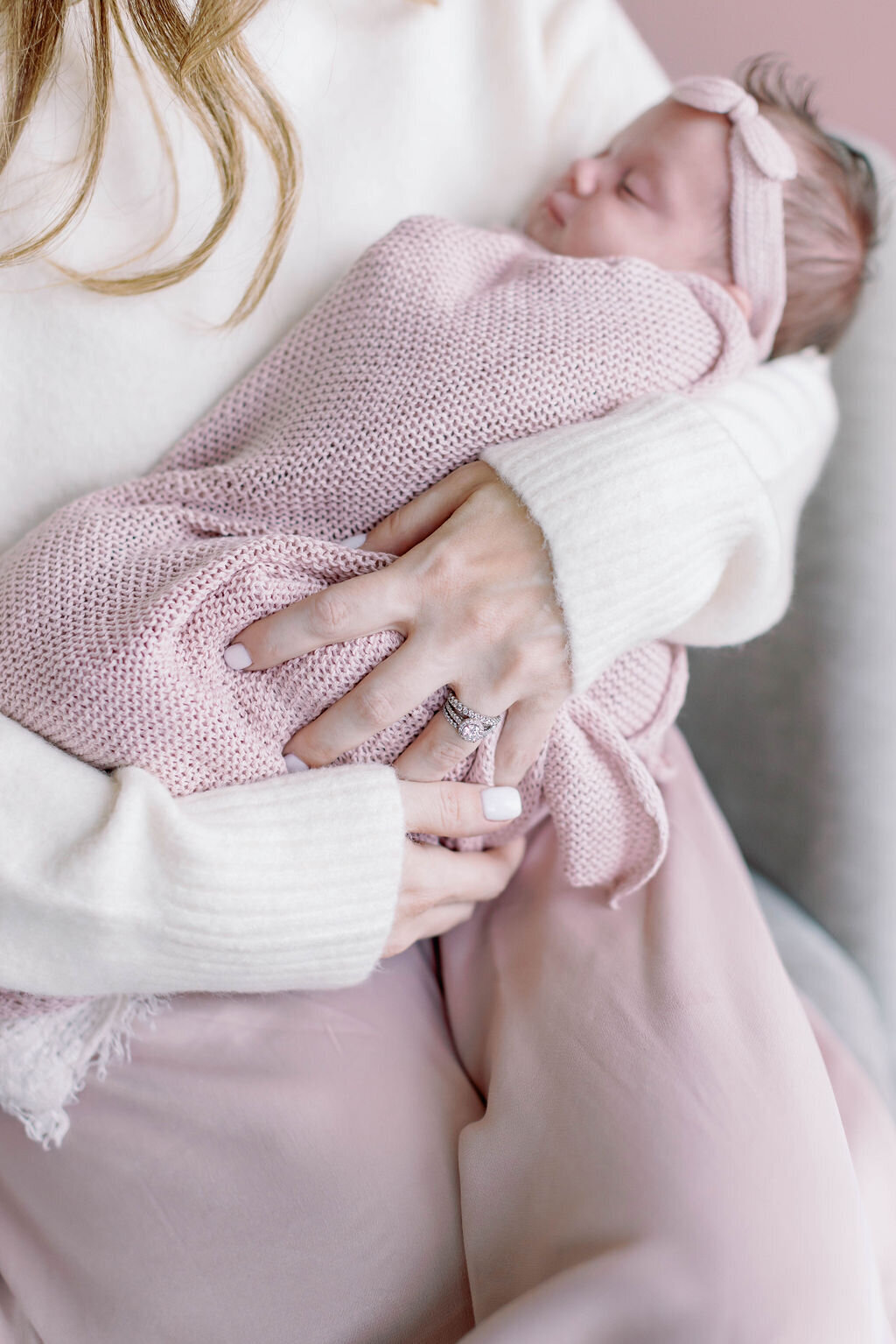 Lumen-Room-Dallas-Newborn-Family-Session-86