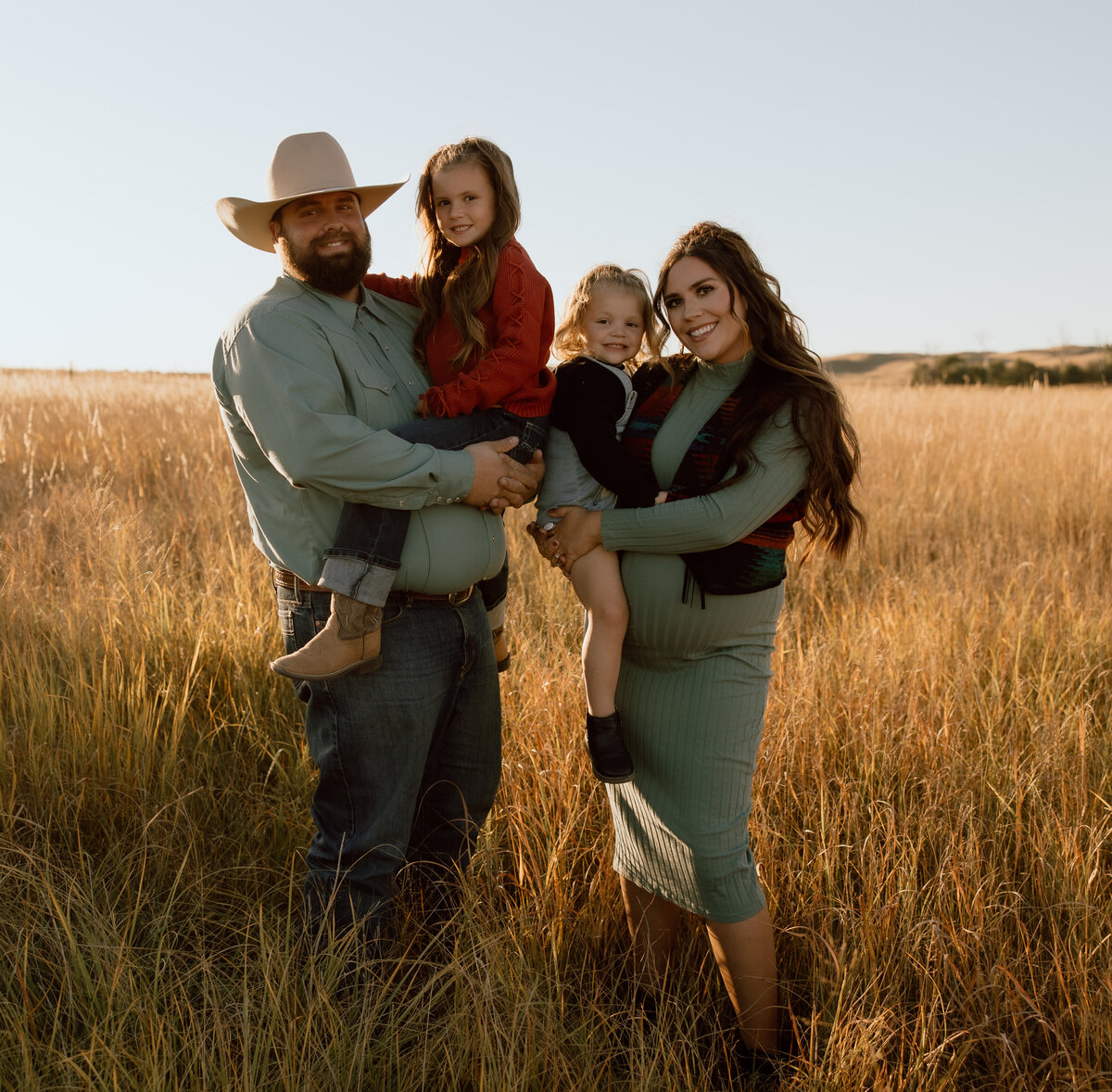 family-4004