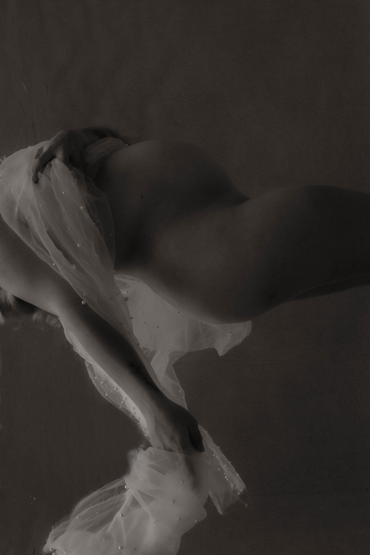 Underwater Maternity Photographer