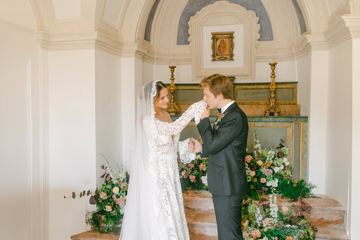 43 - Maila Enea Events - Wedding Ceremony - Chapel - Villa Del Gattopardo - Palermo_ Italy - Joana Senkute Photography