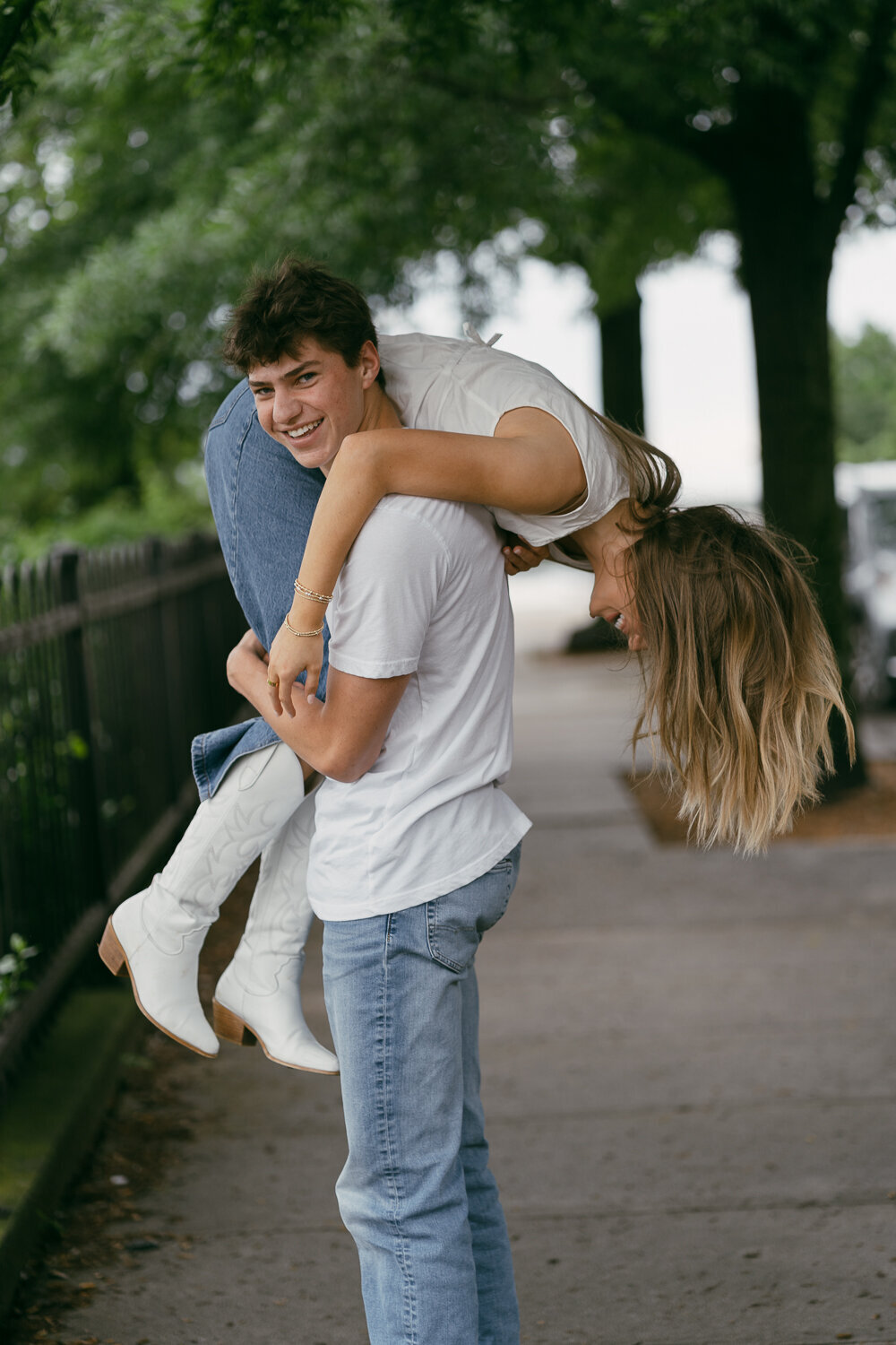 downtown_knoxville_engagement-27