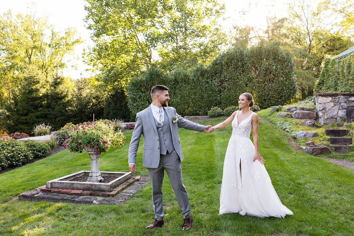 wedding-couple-historic-acres-of-hershey