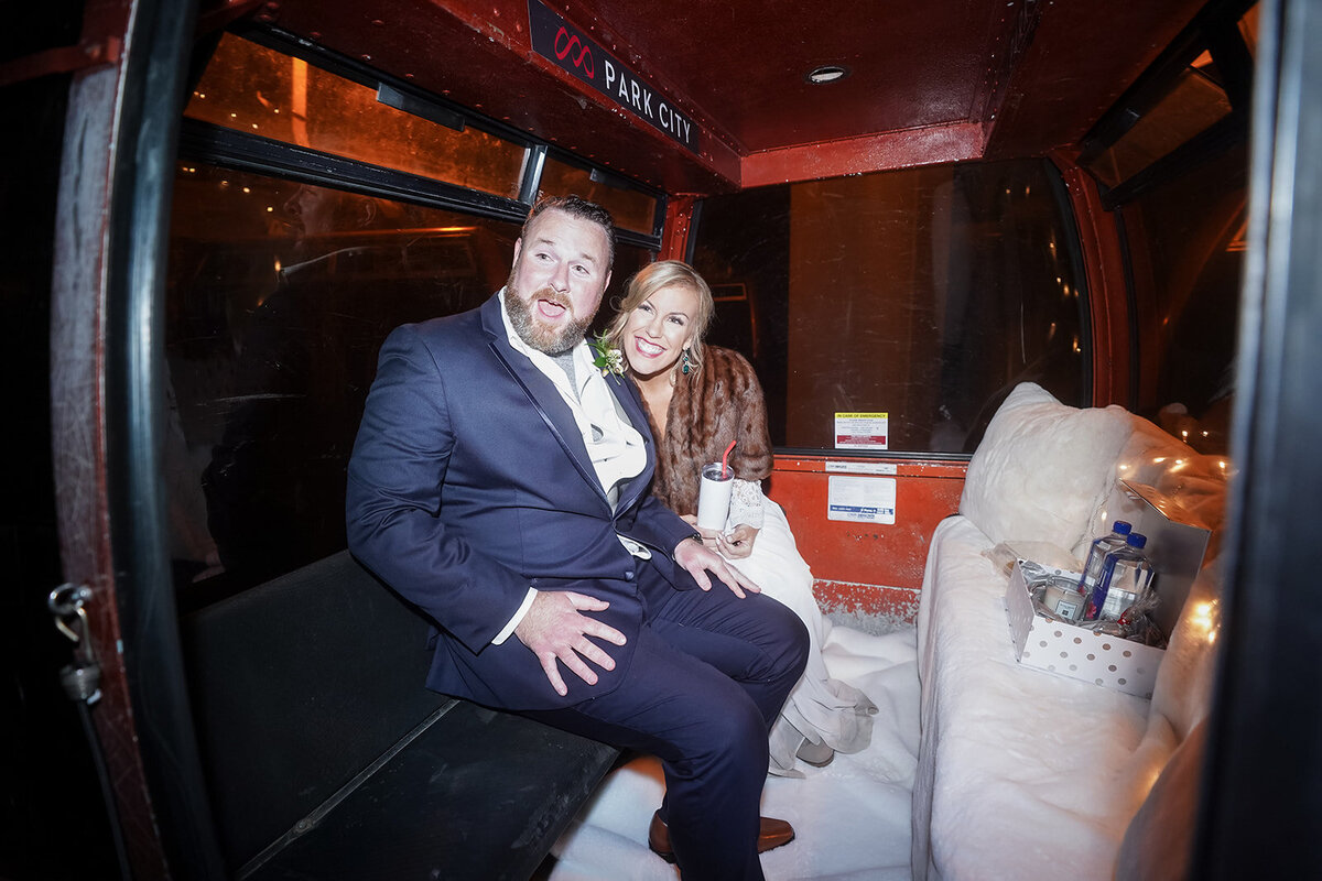 red-pine-lodge-utah-winter-wedding-2003-2609