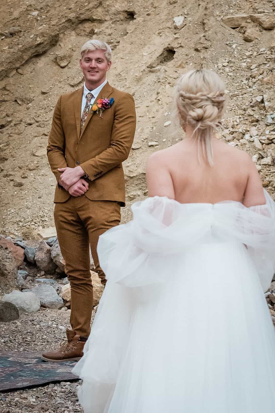 how-to-book-the-breakfast-canyon-ceremony-spot-in-death-valley-Soul-and-Sky-Weddings-1