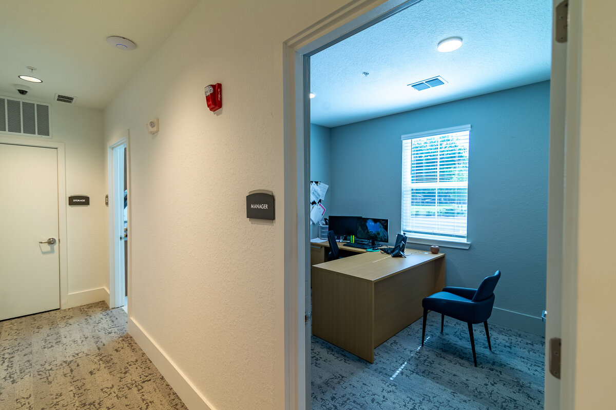 042324ROCHESTERPARK-52