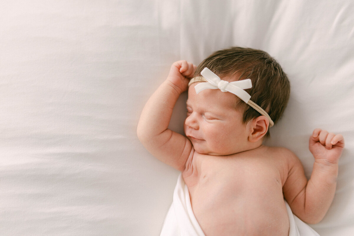 the-white-room-studio-knoxville-newborn-photographer-malin-photography-33