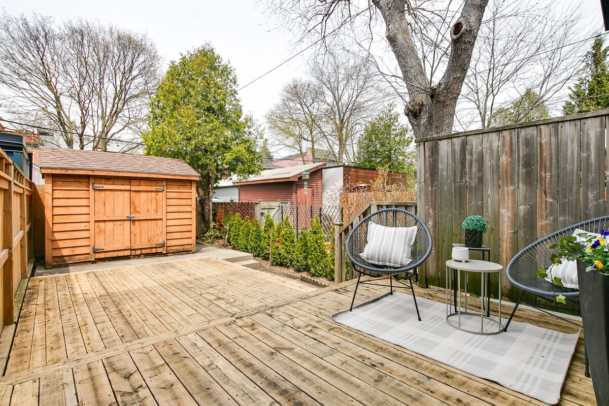 47-web-or-mls-74_001_Backyard