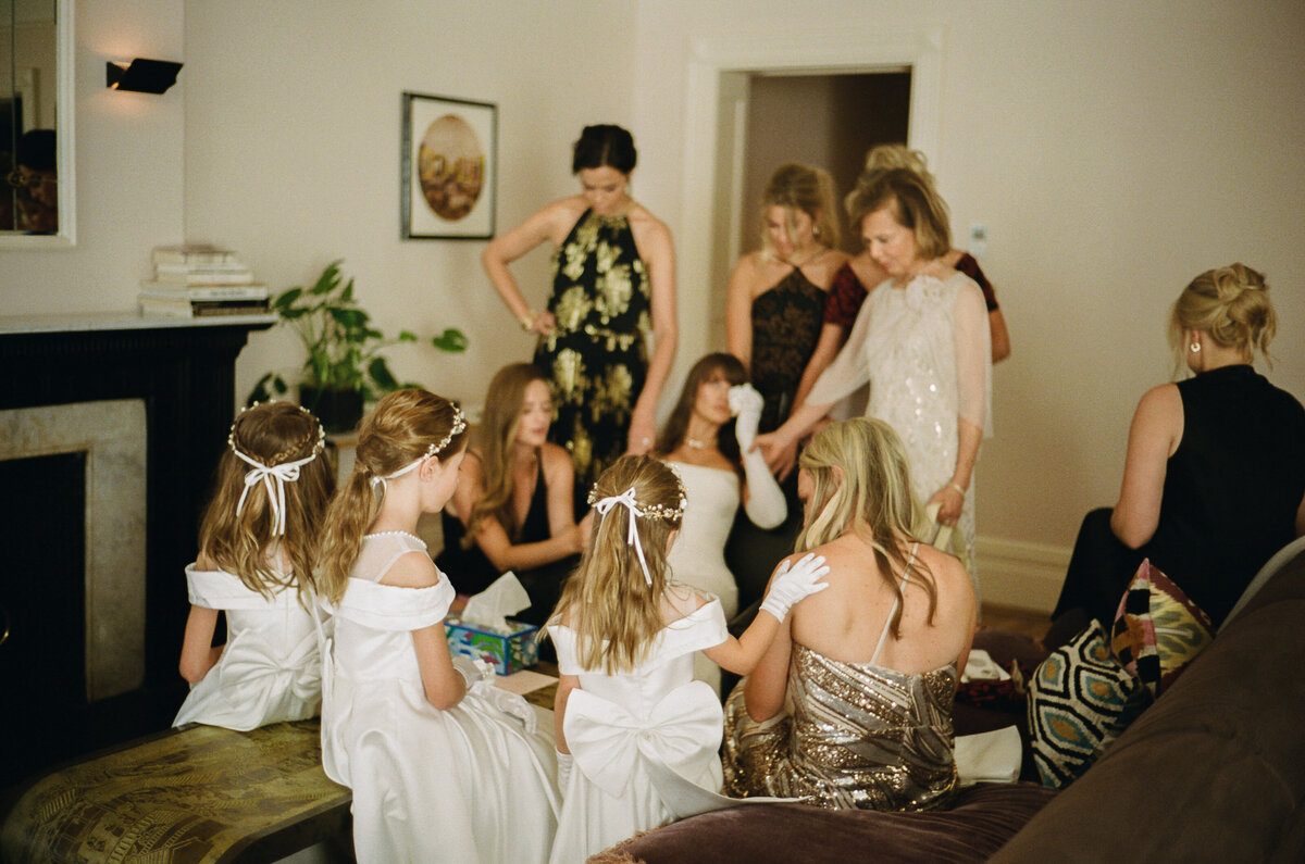 hotel-chelsea-wedding-madeleine-elliott-050