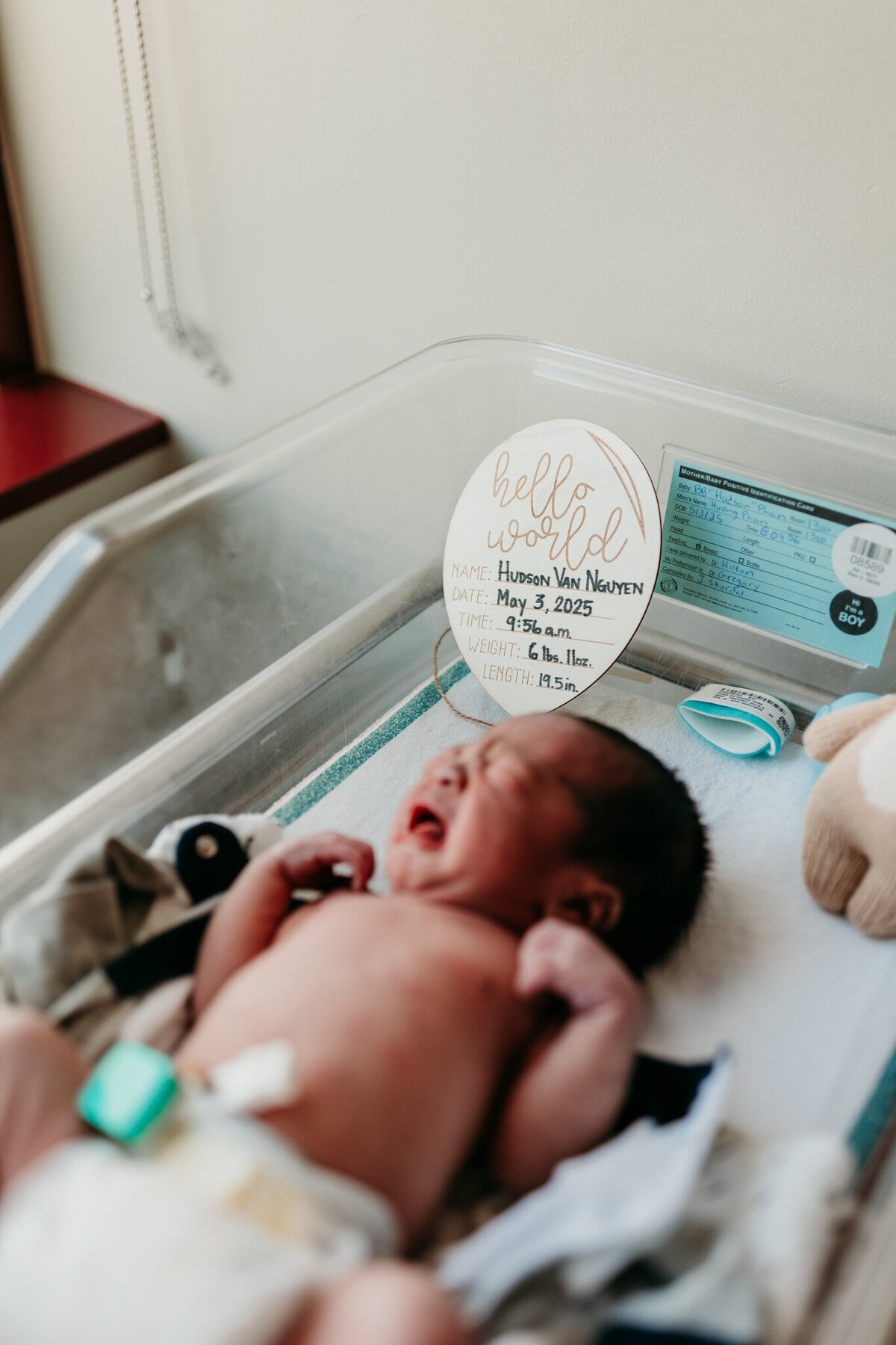 NWA fresh 48 photographer, fresh 48 photography near me NW Arkansas, newborn baby photography NW Arkansas