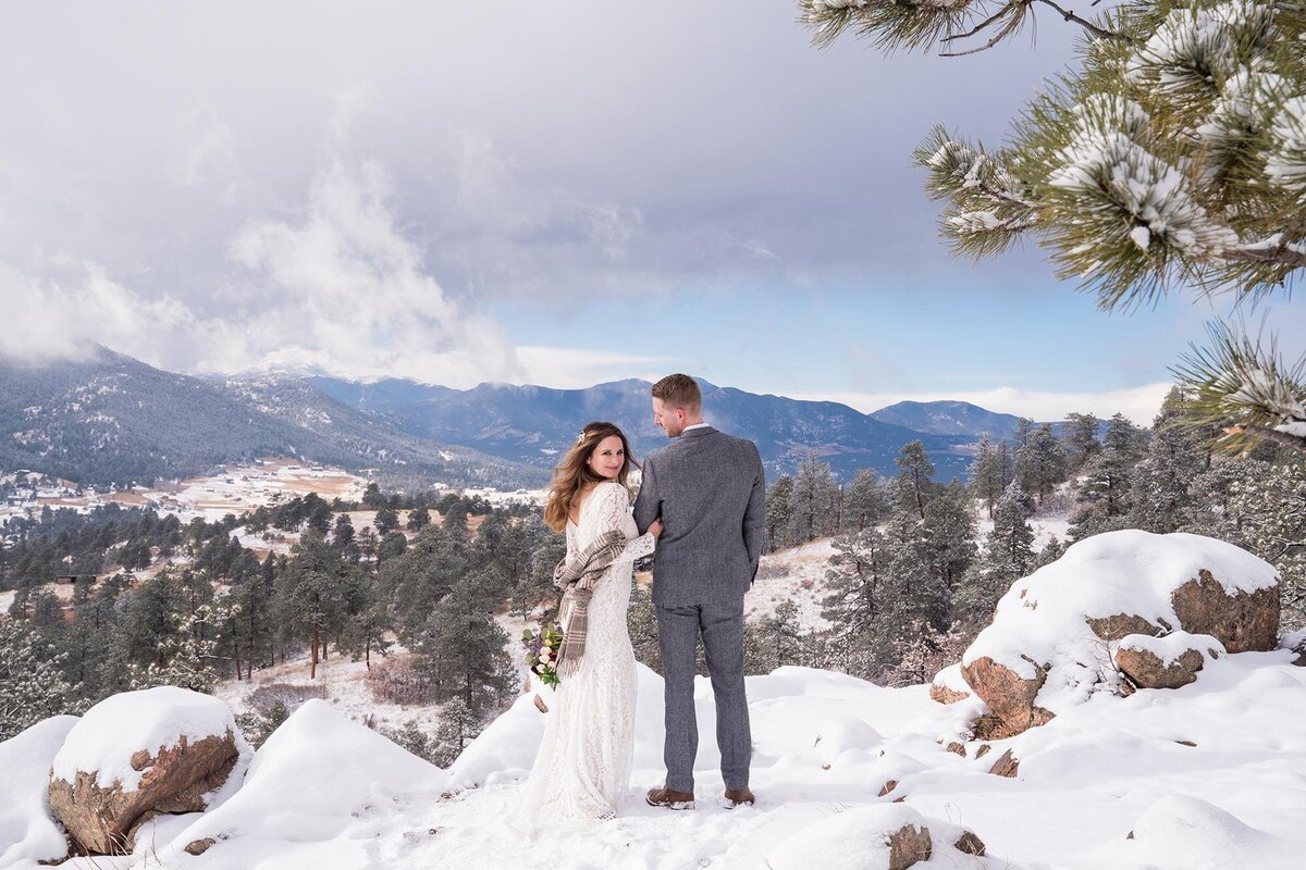 Colorado winter elopement photographers