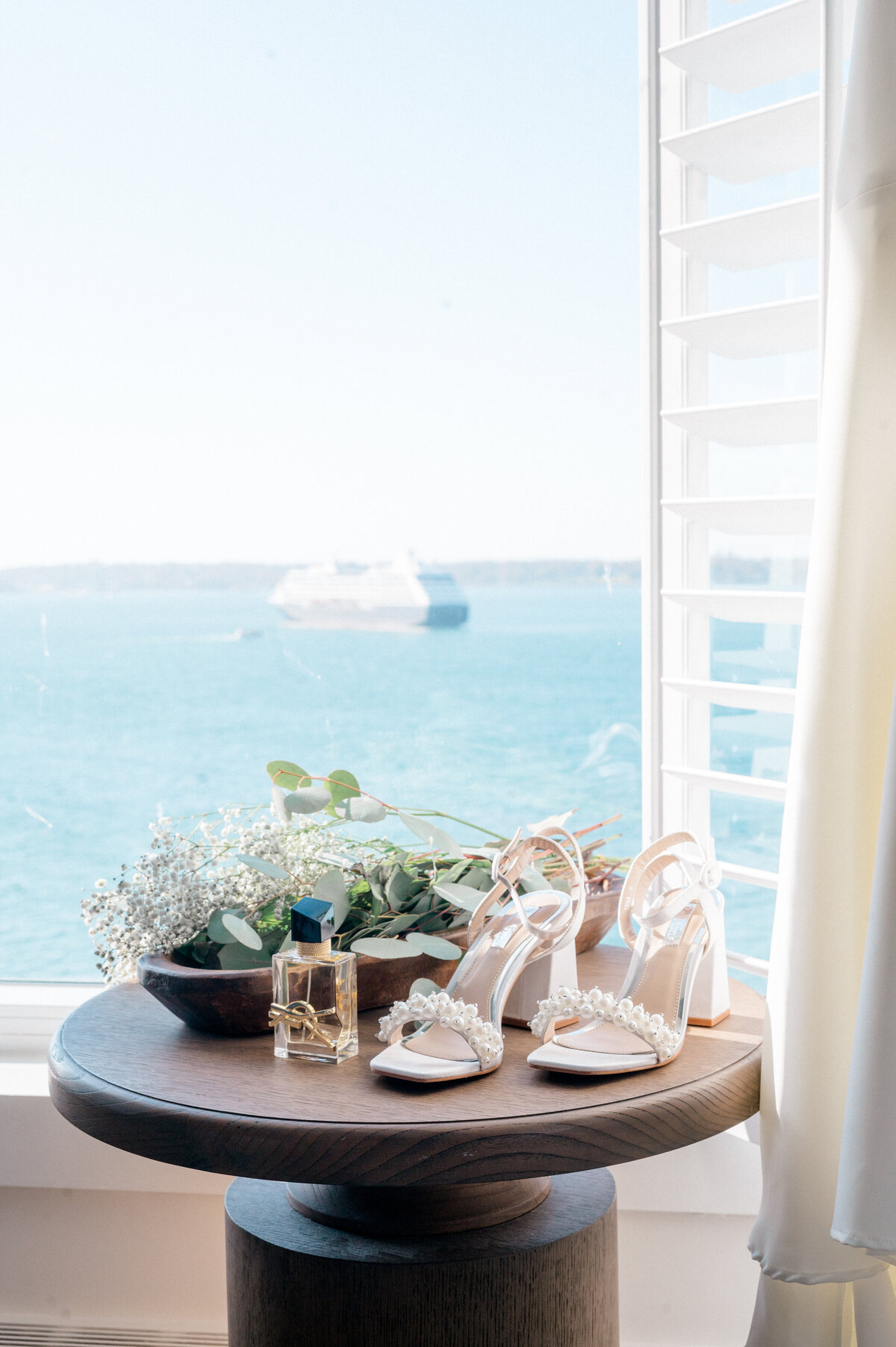 Newport-Harbor-Island-Resort-Wedding5